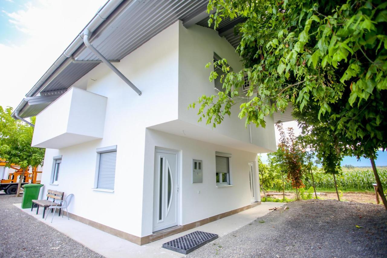 Apartments River Una 5 Bihac Ngoại thất bức ảnh