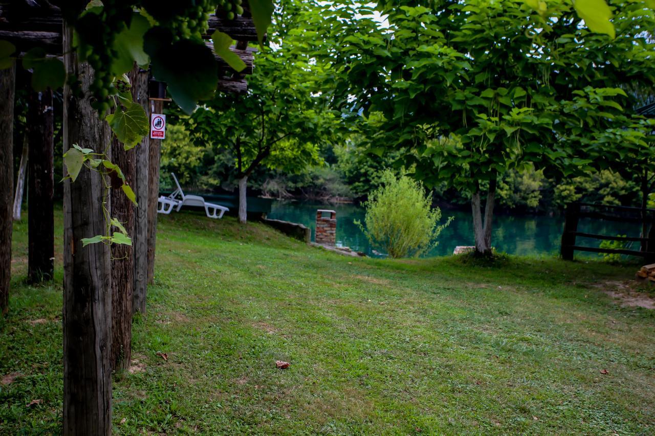Apartments River Una 5 Bihac Ngoại thất bức ảnh